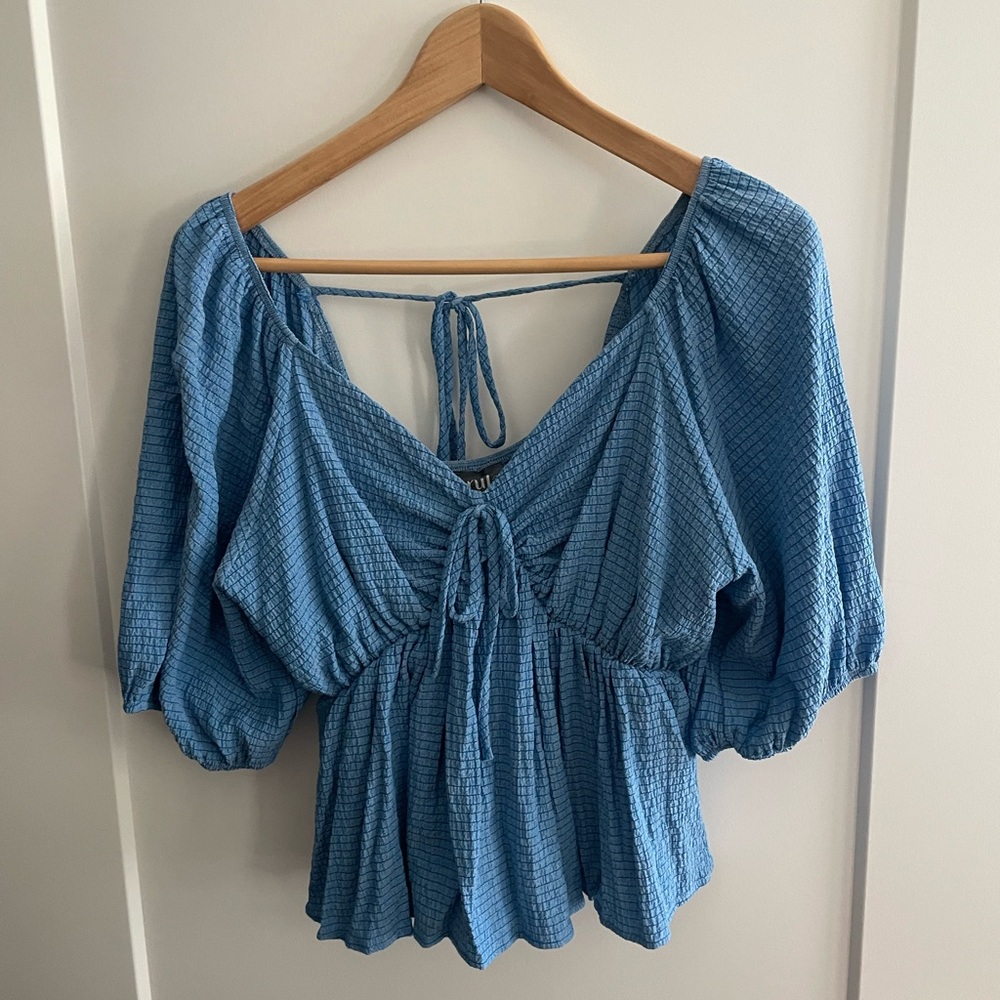 Women’s blue cotton top